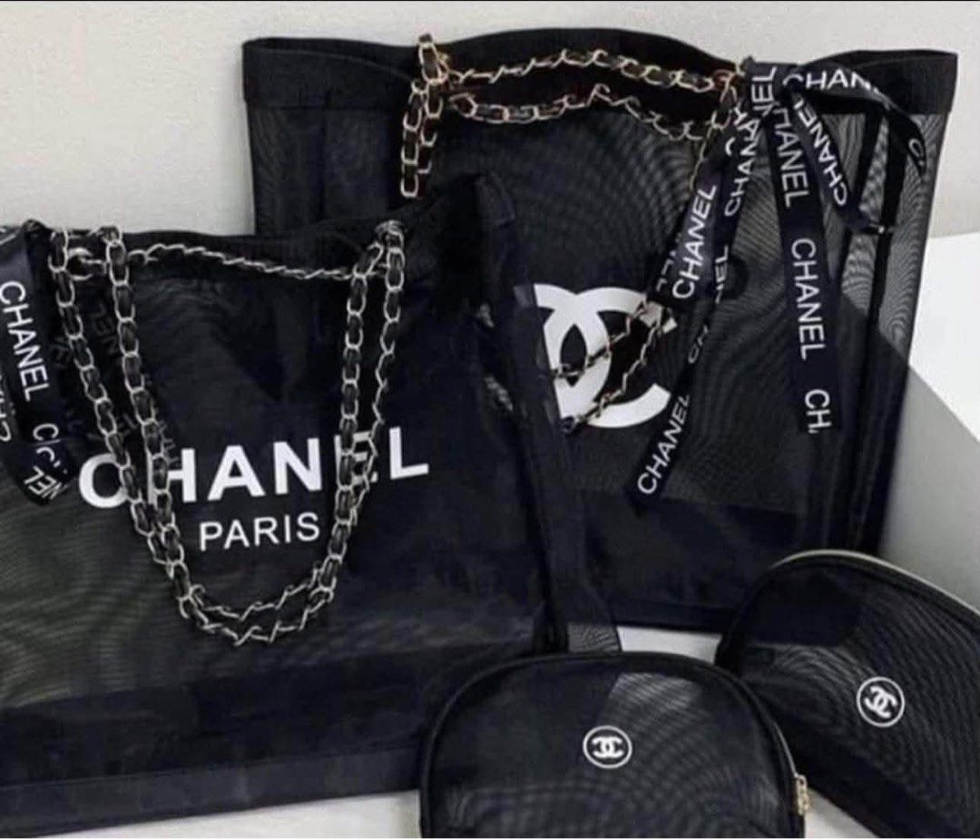 Black Mesh Tote Bag with Pouch (Category: Tote Bags) located in Bulacan. Submitted by shopwithme_23 (Listing ID 1470219921, Image 2). Description: •GWP •100pcs onhand! ₱1,500 onlyyy Avail for bulk orders (will give discount pa).