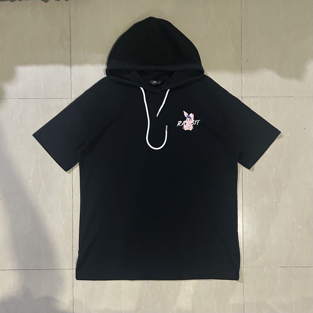 Black Short Sleeve Rabbit Graphic Hoodie (Category: Hoodies) located in San Fernando. Submitted by thrift_lang_ni_kim (Listing ID 1470313983, Image 1). Description: ⬇️ DETAILS ⬇️ Black Short Sleeve Rabbit Graphic Hoodie DIMENSIONS (INCHES) Width:22 Length:28 Best fit: L Color rate:9/10 Condition/Issue:Good condi Mine: ₱250 Minimum increment: ₱50 Already washed and ready to wear. 📌 Please check all photos carefully for any flaws or issues. All no