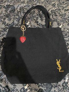 (Category: ) located in . Submitted by shopwithuki (Listing ID 1470192179, Image 1). Description: .