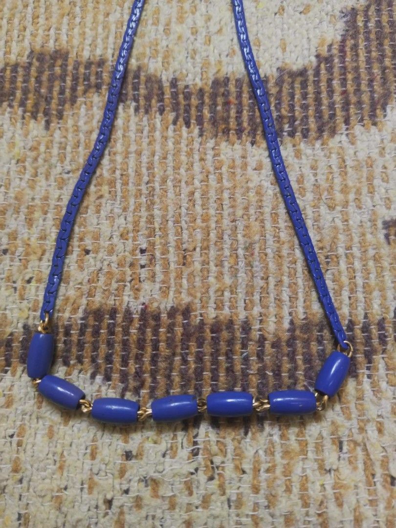 Blue Beaded Necklace (Category: Necklaces) located in San Pedro. Submitted by vishavriksha (Listing ID 1470198211, Image 2). Description: .