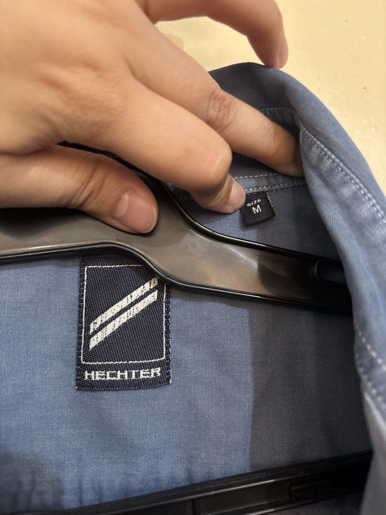 Blue Short-Sleeve Button-Up Utility Shirt (Category: Tshirts & Polo Shirts ) located in Quezon City. Submitted by ulan-declutter (Listing ID 1470169319, Image 2). Description: .