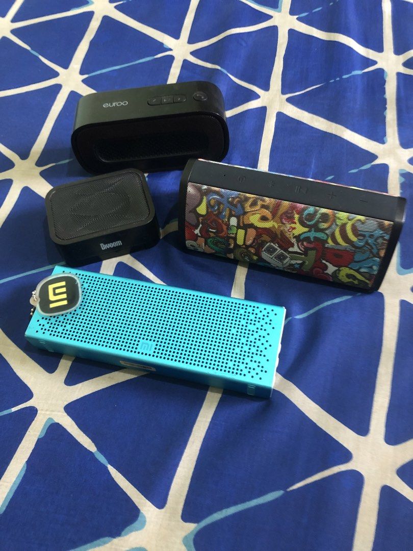 Bluetooth speakers bundle (Category: Soundbars, Speakers & Amplifiers) located in Quezon City. Submitted by markgolveo (Listing ID 1470166658, Image 1). Description: Bluetooth speakers bundle Set includes Xiaomi aqua bar bluetooth speaker Tested working very good battery life Good audio issue is sometimes shuts down when volume is too high bass is not no good Mifa a10 bluetooth speaker Very good battery life good all features and buttons issue is