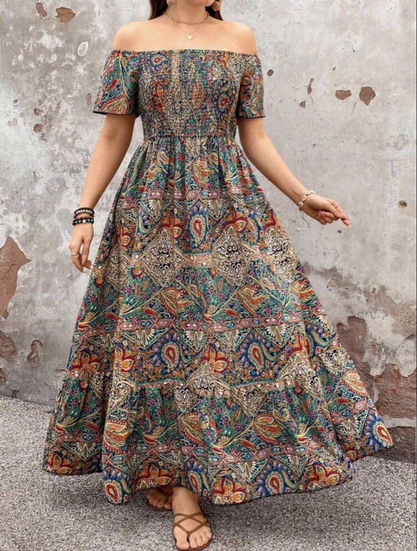 Boho Off-Shoulder Paisley Print Maxi Dress (Category: Dresses) located in Quezon City. Submitted by srhmppyy (Listing ID 1470280448, Image 1). Description: Worn just once In pristine condition .
