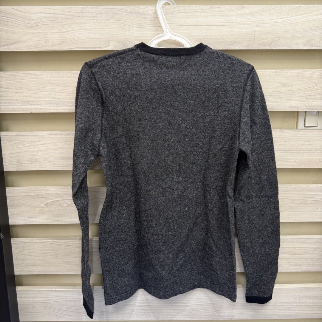 Bossini Dark Grey Long Sleeve Top (Category: Longsleeves) located in Mandaluyong City. Submitted by bestdressedph2025 (Listing ID 1470237228, Image 2). Description: MOP: GCash MOD: Lalamove/J&T LOCATION: Brgy. Addition Hills, Mandaluyong Discount avail for multiple items. Dimensions in Inches: Shoulder: 16 Bust: 19 Length: 25 Size on Tag: M PM for inquiries!.