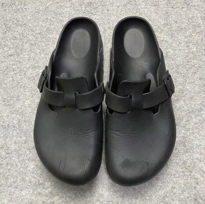 Boston Eva Black (Category: Slippers & Slides) located in Manila. Submitted by luckymer (Listing ID 1470347016, Image 2). Description: Boston Eva Clog in Black in size 39 Good Condition! What you see what you get na!! RFS: Boyfriend Declutter.