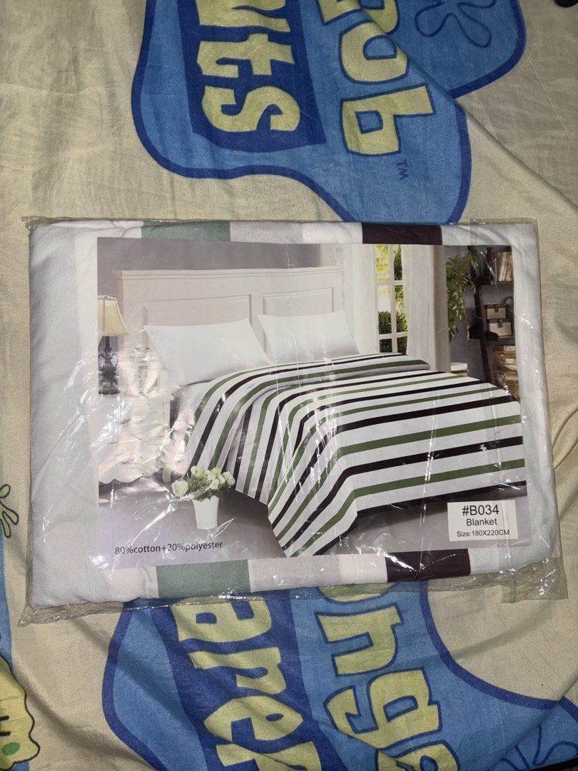 Brand new blanket cotton polyester (Category: Bedding & Towels) located in Abucay. Submitted by wear_retro (Listing ID 1470301105, Image 1). Description: brand new double.
