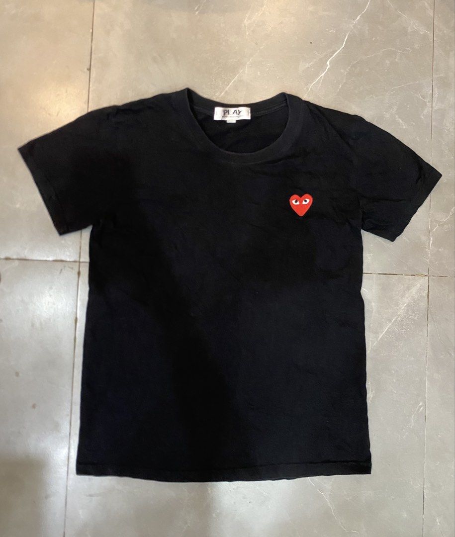 Branded Shirts (Category: Tshirts & Polo Shirts ) located in Cainta. Submitted by ccrue (Listing ID 1470149853, Image 2). Description: 2 Nike shirt 23x29 Cdg Play size M 20x26 Puma size M 20x26 150 each or 400 prio aspack all items are thrifted Manage your expectations/buy at ur own risk Cainta location meetup and shipping available.