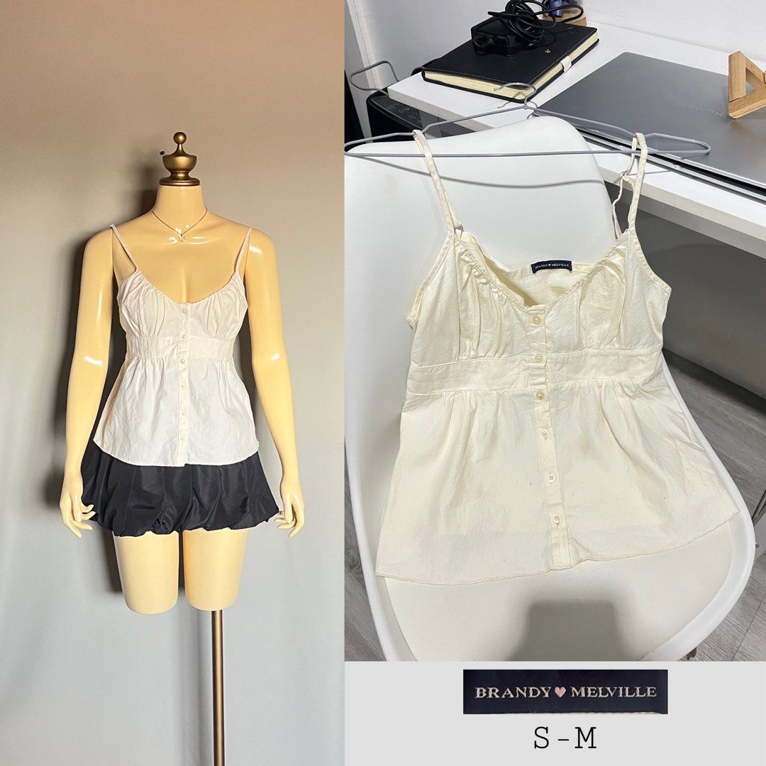 brandy melville (Category: Sleeveless) located in Cebu City. Submitted by looted.goods (Listing ID 1470149994, Image 1). Description: .