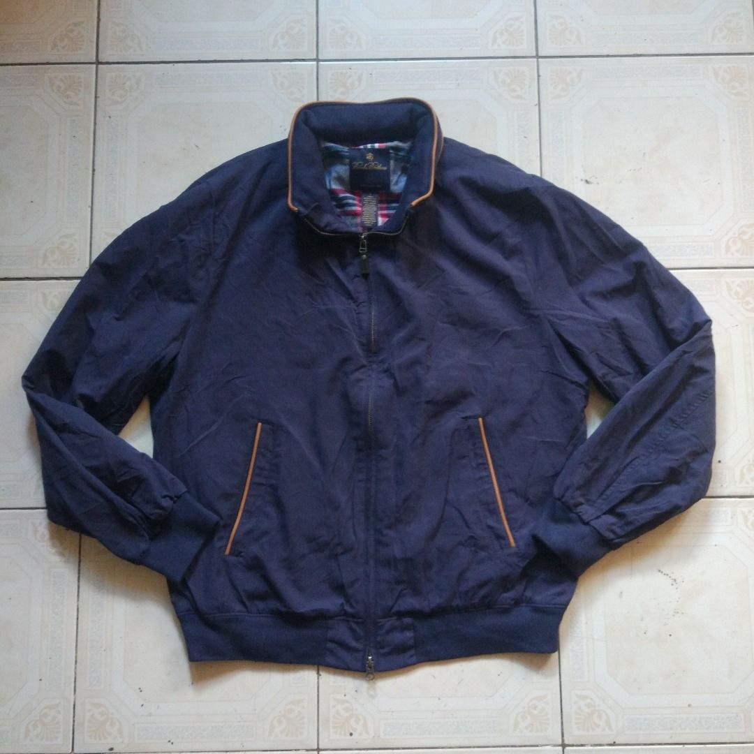 Brooks Brothers Harrington Jacket L (Category: Coats, Jackets and Outerwear) located in Pasay City. Submitted by denimdude.ph (Listing ID 1470271861, Image 1). Description: with packable hood, last pic.
