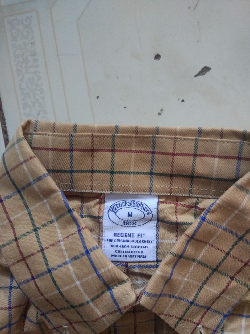 Brooks Brothers Longsleeve M (Category: Formal Shirts) located in Pasay City. Submitted by denimdude.ph (Listing ID 1470262384, Image 3). Description: .