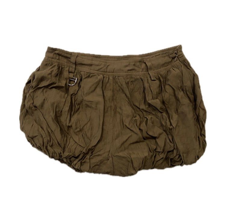 Brown bubble mini skort (Category: Skirts) located in Antipolo. Submitted by mfl_08 (Listing ID 1470302660, Image 1). Description: Brown bubble mini skort (with built in shorts) ❗️only used once ❗️no ww pic ❗️non nego ❗️delivery thru j&t or lalamove.