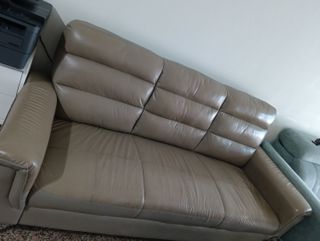 (Category: ) located in . Submitted by rozanamahdi (Listing ID 1470162891, Image 1). Description: .