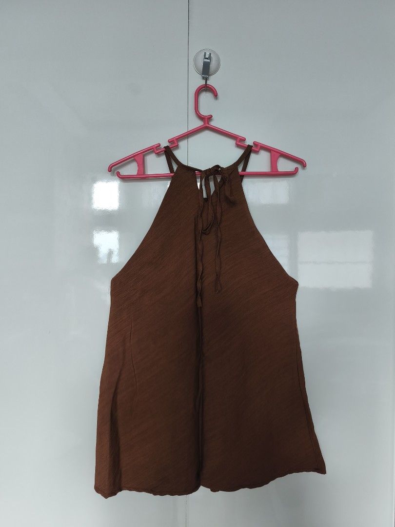 Brown Top (Category: Others Tops) located in Manila. Submitted by smilefashion08 (Listing ID 1470159515, Image 2). Description: Bought from Thailand Free Size Fits XS-M.