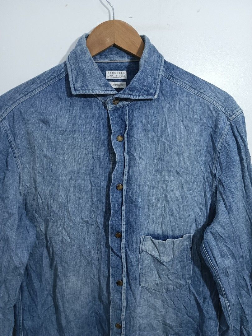Brunello Cucinelli Chambray Denim Button Up (Category: Luxury Apparel) located in General Santos City (Dadiangas). Submitted by silvervintage77 (Listing ID 1470301674, Image 2). Description: Brunello Cucinelli Chambray Denim Button Up Authentic Excellent 9.8/10 color rate Dimes 22x27.