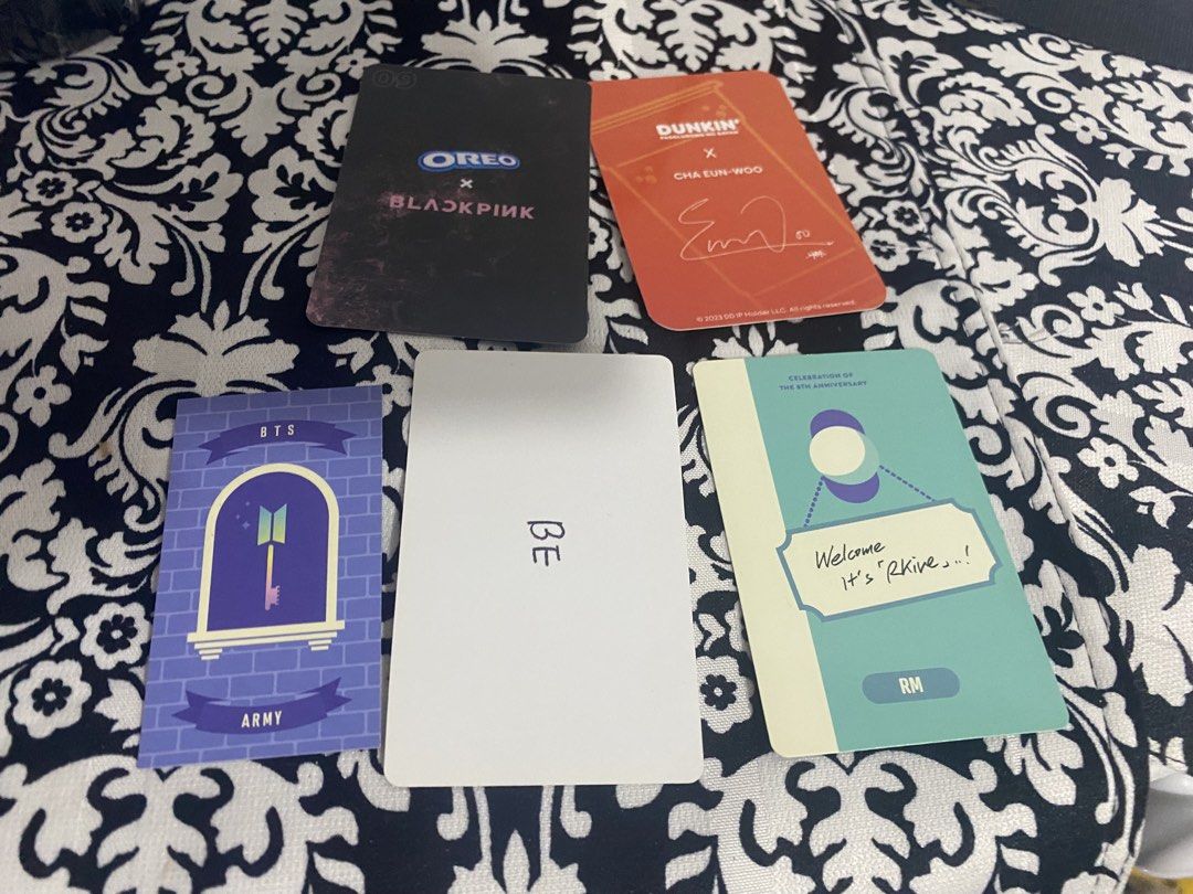 BTS be & 8th anniversary army, Rose oreo, Cha eun woo dunkin pc (Category: K-Wave Merchandise) located in Manila. Submitted by mialaflorentina (Listing ID 1470261676, Image 2). Description: SOLD AS SET! Pm for more details .