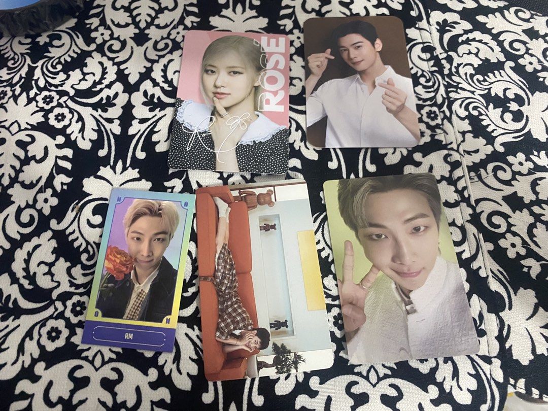 BTS be & 8th anniversary army, Rose oreo, Cha eun woo dunkin pc (Category: K-Wave Merchandise) located in Manila. Submitted by mialaflorentina (Listing ID 1470261676, Image 1). Description: SOLD AS SET! Pm for more details .