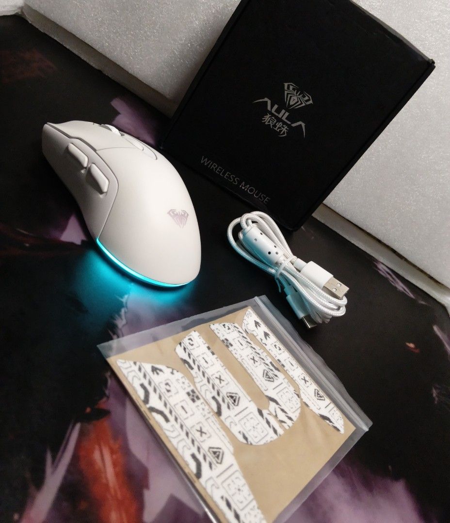 BUDGET AULA & LEOBOG GAMING MOUSE (Category: Mouse & Mousepads) located in Manila. Submitted by geraldrupi84589 (Listing ID 1470314471, Image 1). Description: 🔥 GAMING MOUSE SALE – ₱500 EACH! 🖱️ AULA SC580 SE AULA SC360 SE AULA SC525 LEOBOG GM5 SE ✅ Brand New 📍 Baclaran, Pasay 🤝 Meetup: Baclaran / LRT-MRT stations 🚚 Lalamove/Grab available (buyer books & pays) 💵 Cash / GCash accepted 📩 PM for inquiries! Limited stocks only! 🔥.