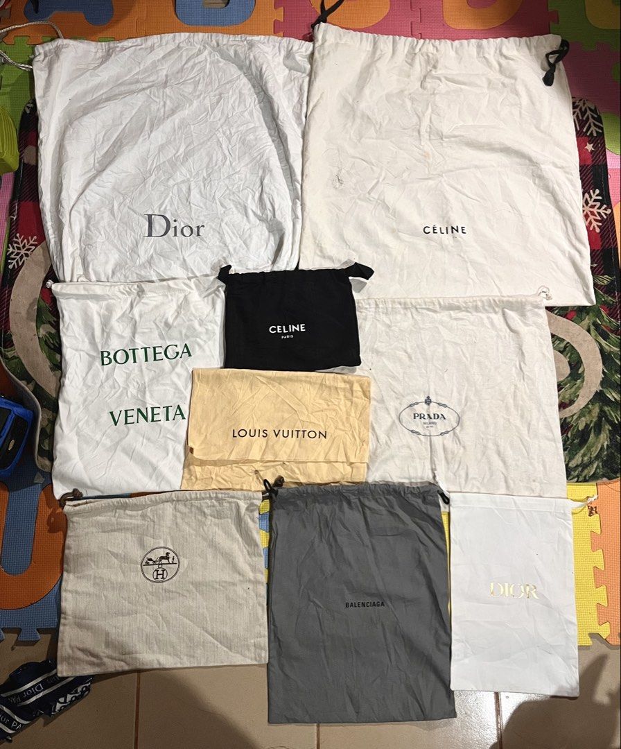 BUNDLE LUXURY DUST BAGS (Category: Luxury Bags & Wallets) located in Cagayan de Oro. Submitted by prelovedukayukaybags423 (Listing ID 1470310179, Image 1). Description: .