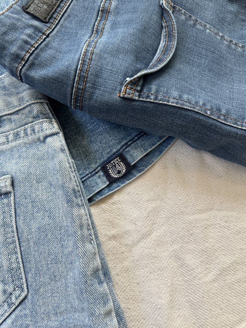 Bundle of 3 Denim Skirts (Category: Skirts) located in Lipa City. Submitted by collbyisidora (Listing ID 1470309623, Image 2). Description: - Denim skirt bundle (set of 3 styles) - Includes: Pleated medium wash, dark wash with raw hem, and light wash with double buttons and frayed hem - Features a Justice 04 tag on one skirt - Perfect for versatile, everyday casual outfits - Bundle deal to help you save more.