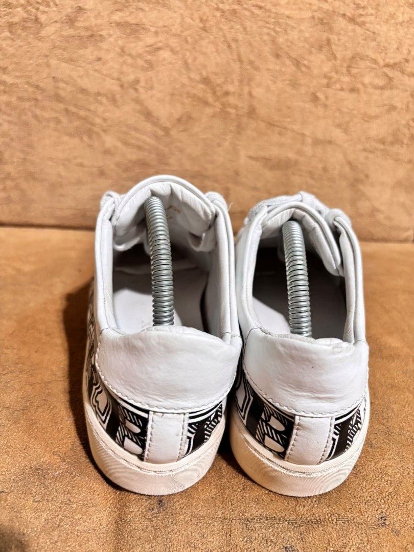 Burberry (Category: Sneakers) located in Dumaguete. Submitted by camillaolshoppe2 (Listing ID 1470212625, Image 3). Description: BB sneakers Excellent condition pa Size 36-37.