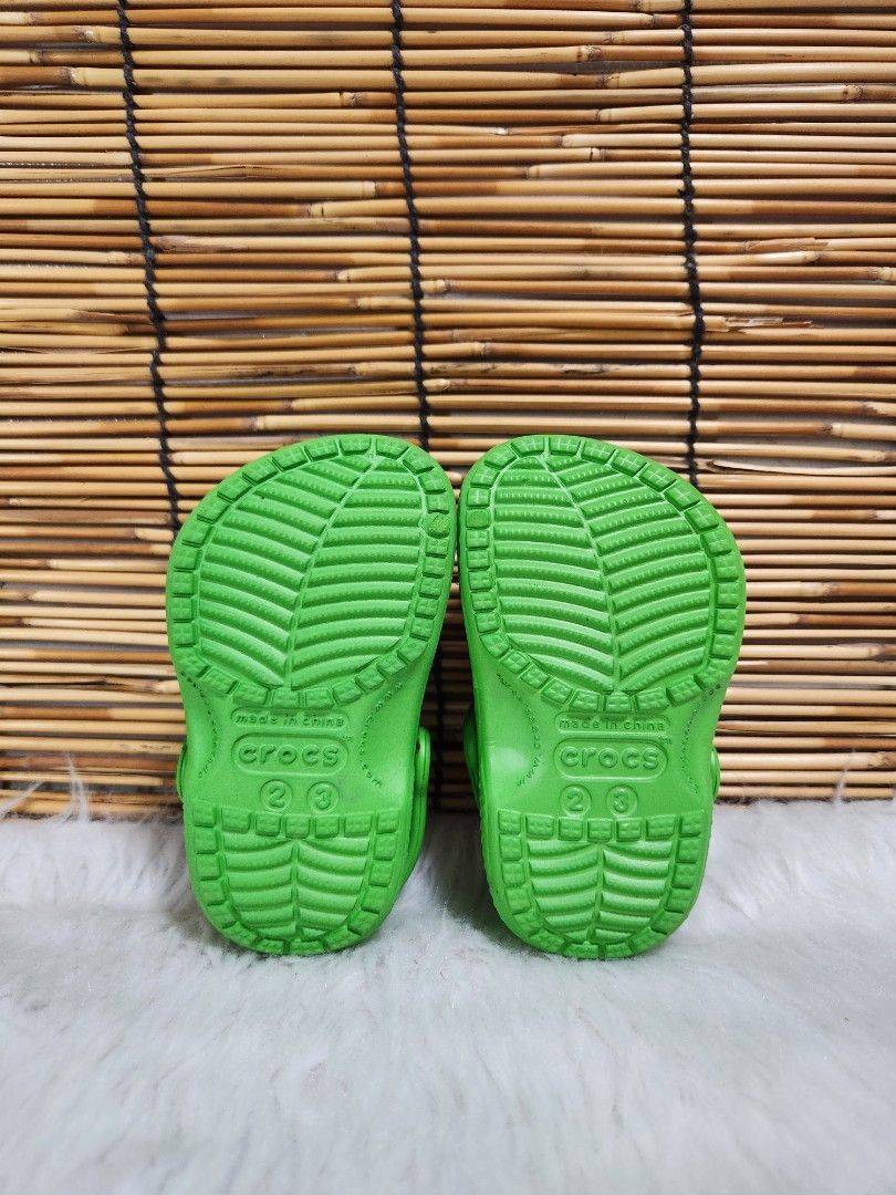C2/3- Preloved Original Crocs for kids (Category: Babies & Kids Fashion) located in Navotas City. Submitted by FluffyFeet (Listing ID 1470274331, Image 3). Description: NEW ARRIVAL❗️ This is a PRELOVED ORIGINAL CROCS FOR KIDS‼️ Please managed your expectations ❤️ 📌 Strictly MINE NOW, PAY NOW ONLY❗️ (Unless suki na po na maayos kausap at iwas cancellation) 📌 You may ask for other photos before placing order/s STRICTLY NO RETURN, NO EXCHANGE UNLE