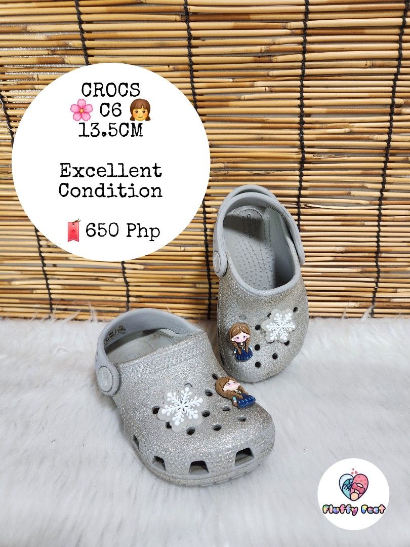 C6- Preloved Original Crocs for kids (Category: Babies & Kids Fashion) located in Navotas City. Submitted by FluffyFeet (Listing ID 1470274134, Image 1). Description: NEW ARRIVAL❗️ This is a PRELOVED ORIGINAL CROCS FOR KIDS‼️ Please managed your expectations ❤️ 📌 Strictly MINE NOW, PAY NOW ONLY❗️ (Unless suki na po na maayos kausap at iwas cancellation) 📌 You may ask for other photos before placing order/s STRICTLY NO RETURN, NO EXCHANGE UNLESS