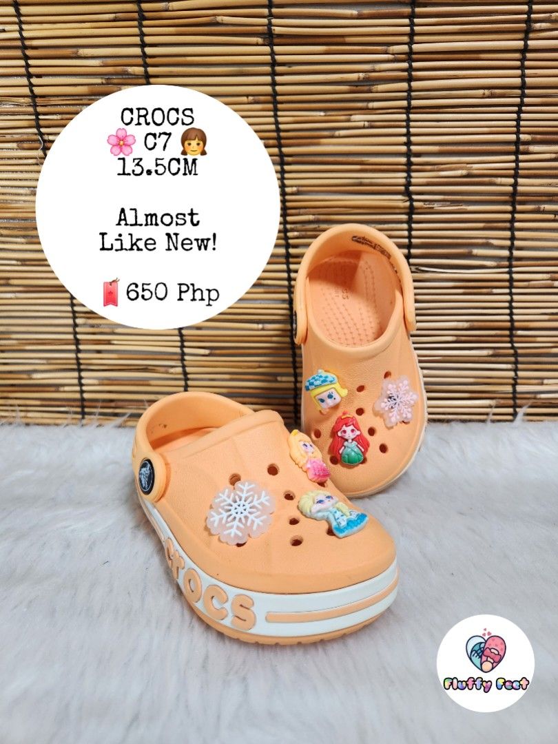 C7- Preloved Original Crocs for kids (Category: Babies & Kids Fashion) located in Navotas City. Submitted by FluffyFeet (Listing ID 1470245868, Image 1). Description: NEW ARRIVAL❗️ This is a PRELOVED ORIGINAL CROCS FOR KIDS‼️ Please managed your expectations ❤️ 📌 Strictly MINE NOW, PAY NOW ONLY❗️ (Unless suki na po na maayos kausap at iwas cancellation) 📌 You may ask for other photos before placing order/s STRICTLY NO RETURN, NO EXCHANGE UNLESS