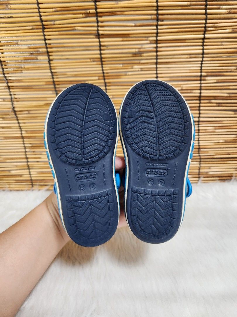 C7- Preloved Original Crocs for kids (Category: Babies & Kids Fashion) located in Navotas City. Submitted by FluffyFeet (Listing ID 1470272057, Image 3). Description: NEW ARRIVAL❗️ This is a PRELOVED ORIGINAL CROCS FOR KIDS‼️ Please managed your expectations ❤️ 📌 Strictly MINE NOW, PAY NOW ONLY❗️ (Unless suki na po na maayos kausap at iwas cancellation) 📌 You may ask for other photos before placing order/s STRICTLY NO RETURN, NO EXCHANGE UNLESS