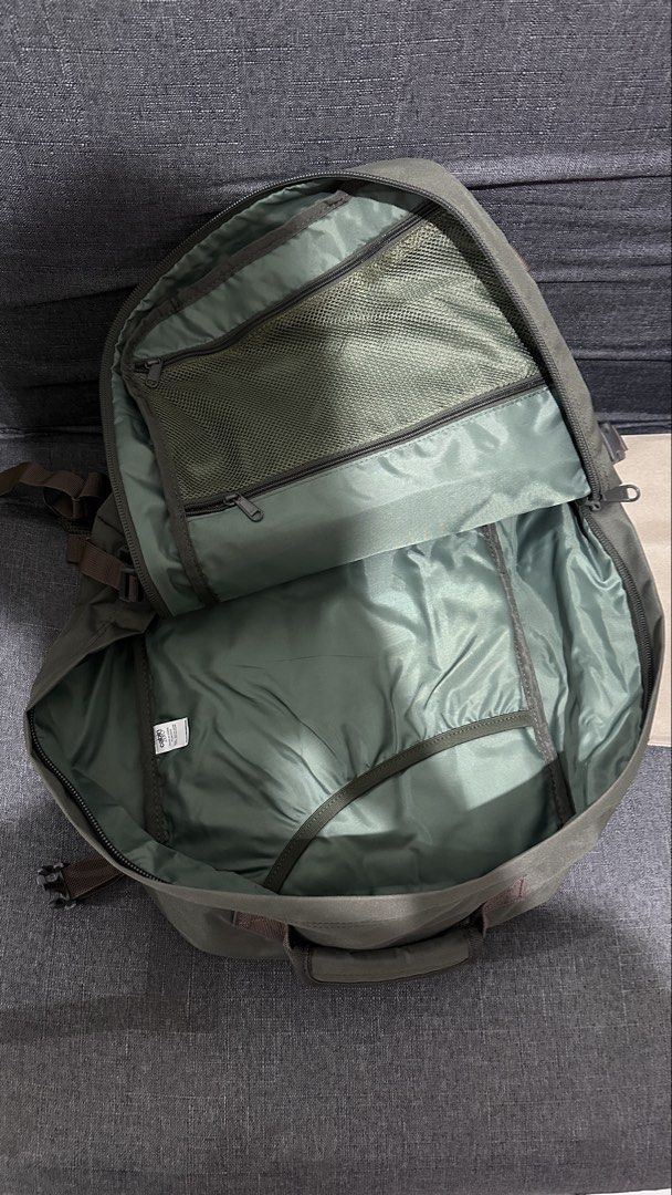Cabin Zero Classic 36L (Category: Backpacks) located in Manila. Submitted by rglknt (Listing ID 1470299868, Image 3). Description: CabinZero Classic 36L – Georgian Khaki Price: ₱3,000 Selling my CabinZero Classic 36L backpack in Georgian Khaki. Only used for one international trip and has been kept in storage since. Condition: * Lightly used and well-maintained. * Used for one trip only. * Please refer to the photos for the actual condition. RFS: