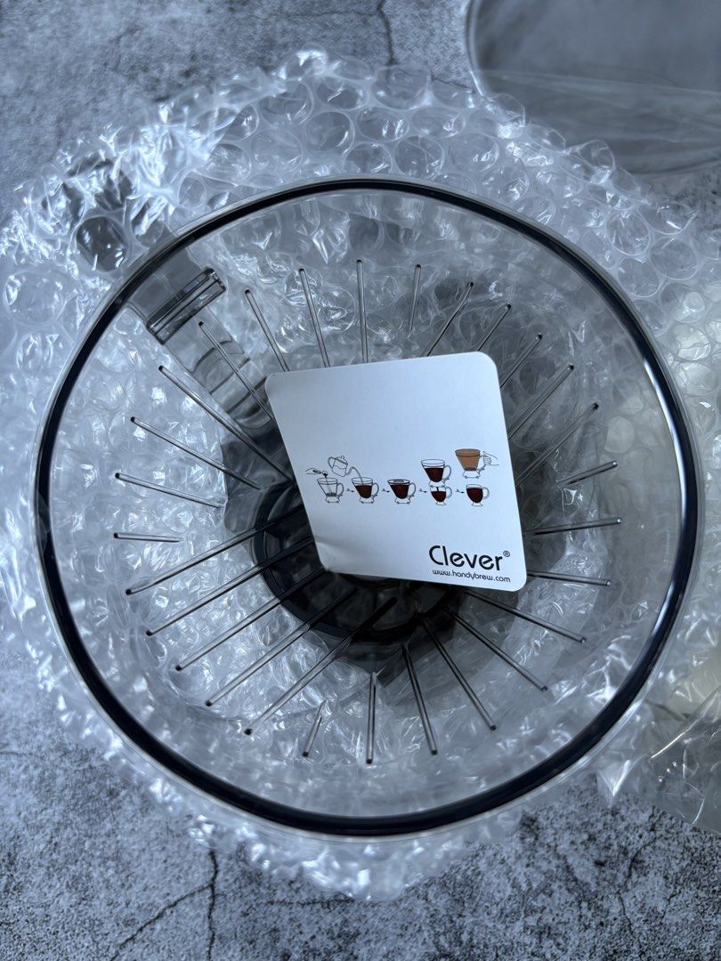 Caffe de Kona Clever Coffee Dripper (1-4 cups) (Category: Coffee Machines & Makers) located in Manila. Submitted by clarissep (Listing ID 1470168018, Image 3). Description: Brand new and never been used Clever coffee dripper. Only the box is dirty due to storage. RFS: Have too many coffee equipment already..