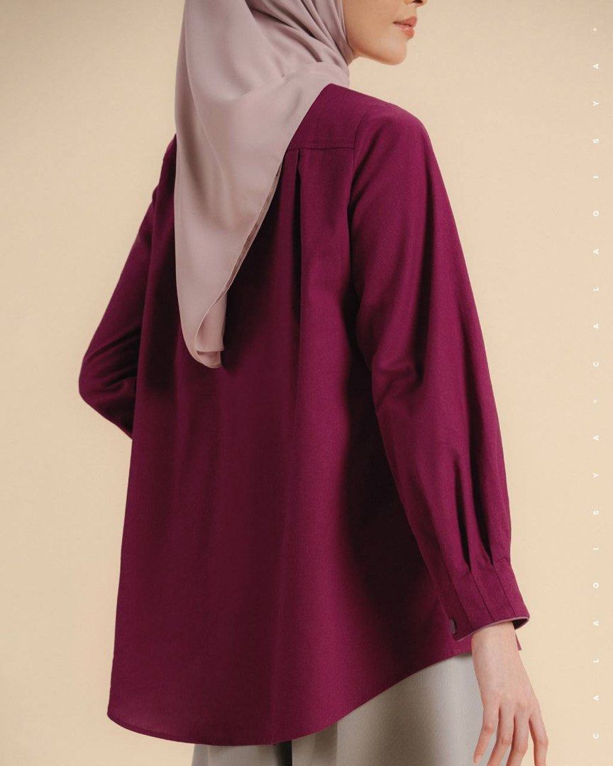 CALAQISYA MORA PINTUCK LOVE POTION M, Women's Fashion, Tops, Blouses on ...