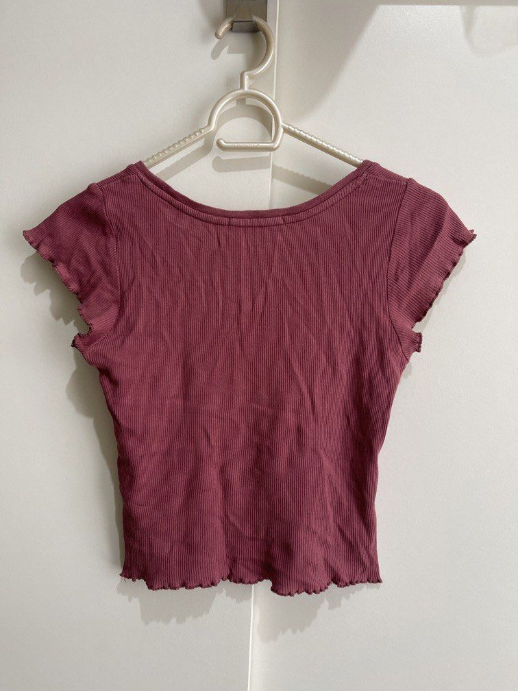 Calliope Blush Pink Ruffle Top (Category: Shirts) located in Makati City. Submitted by eatedthemoon (Listing ID 1470169610, Image 3). Description: • S on tag rfs: decluttering.