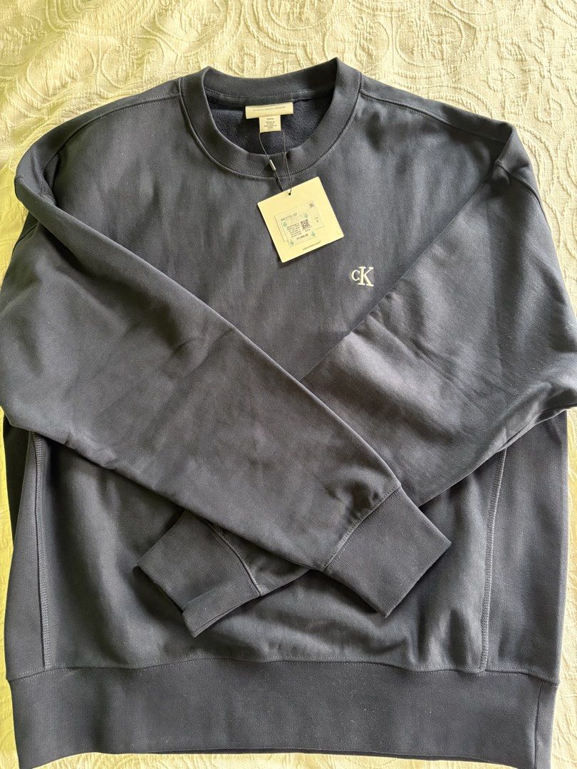 Calvin Klein Sweater (Category: Coats, Jackets and Outerwear) located in Cainta. Submitted by shoptrouvailles (Listing ID 1470177152, Image 3). Description: Brand New Fs: CK Sweater Color: Navy Blue Size: Small But Fit To Medium ₱5,495 Selling it Low.