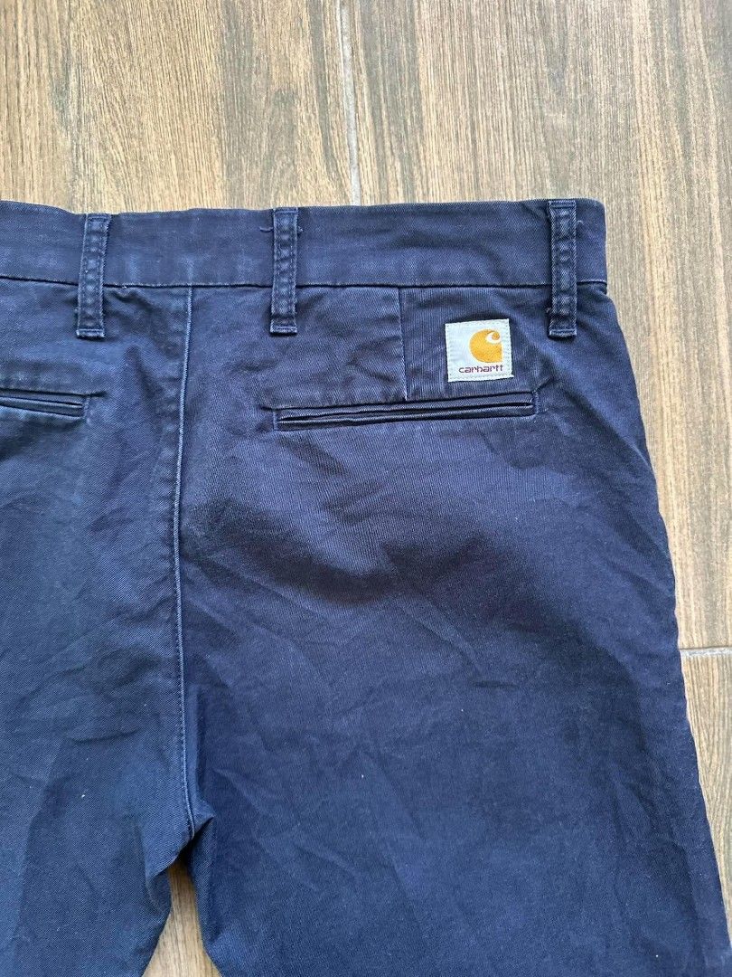 Carhartt wip (Category: Chinos) located in Alegria. Submitted by karlojis22 (Listing ID 1470263932, Image 2). Description: very good.