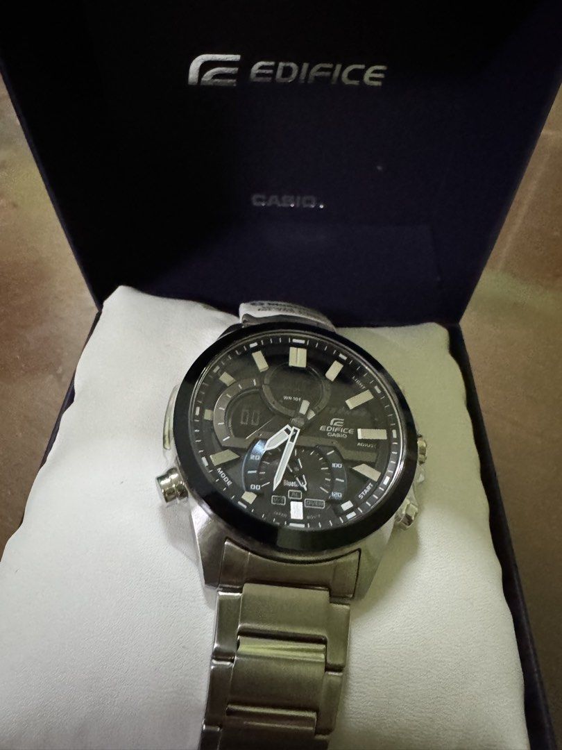 Casio Edifice Bluetooth Stainless Steel Watch Module 5686 (Category: Men's Watches) located in Quezon City. Submitted by higanbana2389 (Listing ID 1470267399, Image 1). Description: - Brand: Casio Edifice (Module 5686) - Condition: Brand new, never worn, pristine with protective film on crystal - Material: Stainless steel case and bracelet - Connectivity: Bluetooth enabled - Water Resistance: 100m - Features: Stopwatch and multiple alarms - Inclu