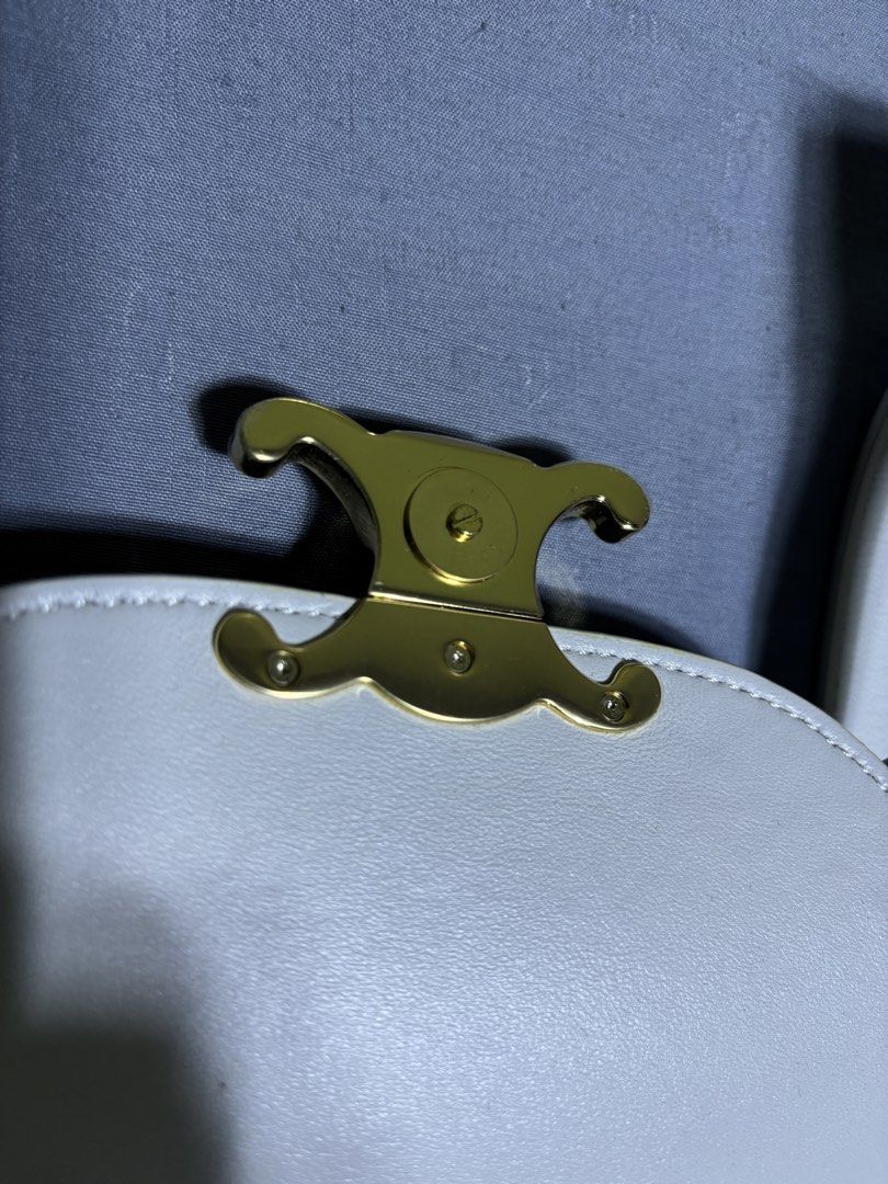 Celine bonnie leather bag (Category: Backpacks) located in Cebu City. Submitted by xiangutierreziaccount (Listing ID 1470275151, Image 3). Description: Never been use Generic dust bag Small size.