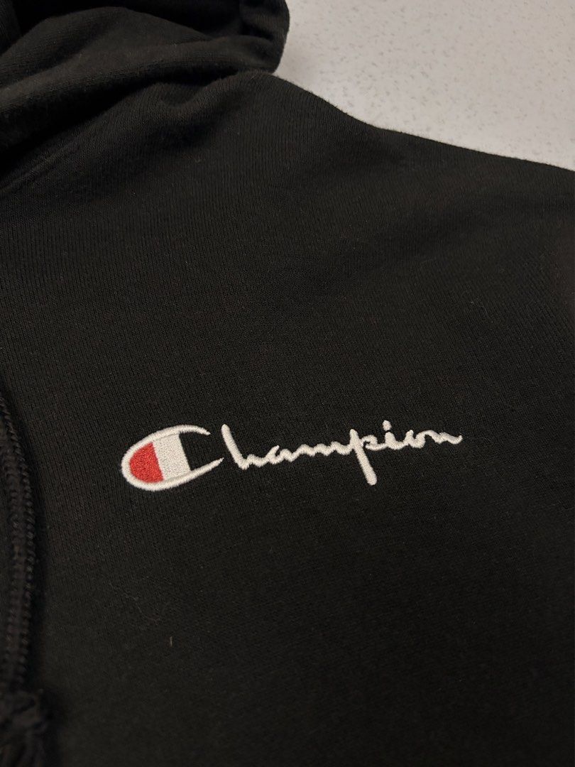 Champion Black Embroidered Script Logo Hoodie (Category: Hoodies) located in Cainta. Submitted by rizalthriftstuff (Listing ID 1470326592, Image 3). Description: Champion Script Hoodie Fave 🔥🔥🔥 Dimes Size: M Width: 24 Length: 27 Color Rate: 10 Condition: 9 No Issue Mine - ₱600 - Authentic Champion classic black hoodie - Signature embroidered script logo on chest and iconic 'C' patch on left sleeve - Warm and cozy heavyweight fleece interior - 