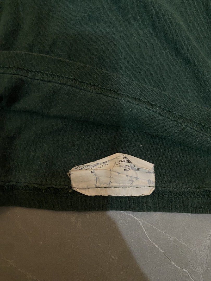 Champion Green Tshirt (Category: Tshirts & Polo Shirts ) located in Cainta. Submitted by rurufinds (Listing ID 1470151649, Image 3). Description: 2000s Champion Tee 21x27 Well used Condition color Rate 6.5/10 Php 150 only Cainta Location .