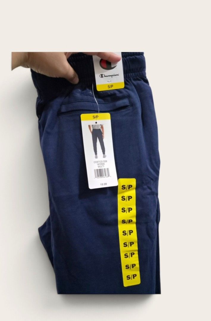 Champion Jogger for mEn (Category: Joggers) located in Makati City. Submitted by happyozbuyersph (Listing ID 1470198147, Image 3). Description: original champion jogger for men size small and med avail from canada.