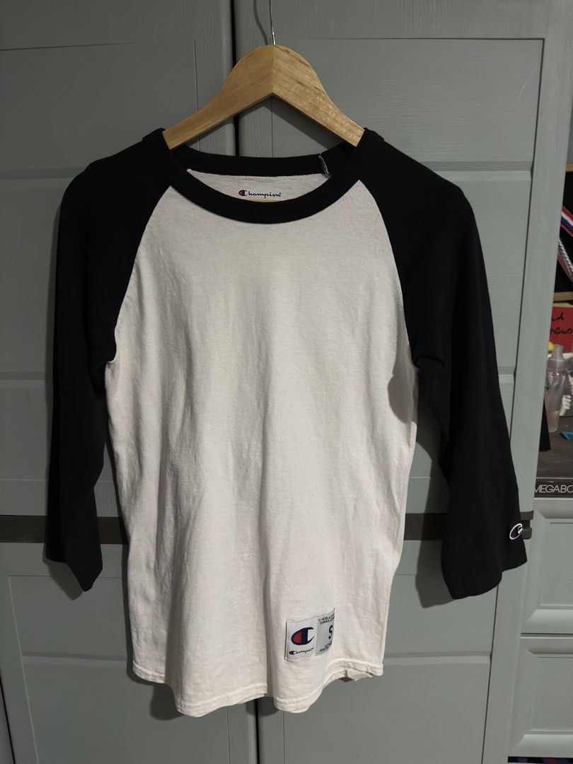 Champion Raglan (Category: Activewear) located in Manila. Submitted by nyxmit (Listing ID 1470279319, Image 1). Description: .
