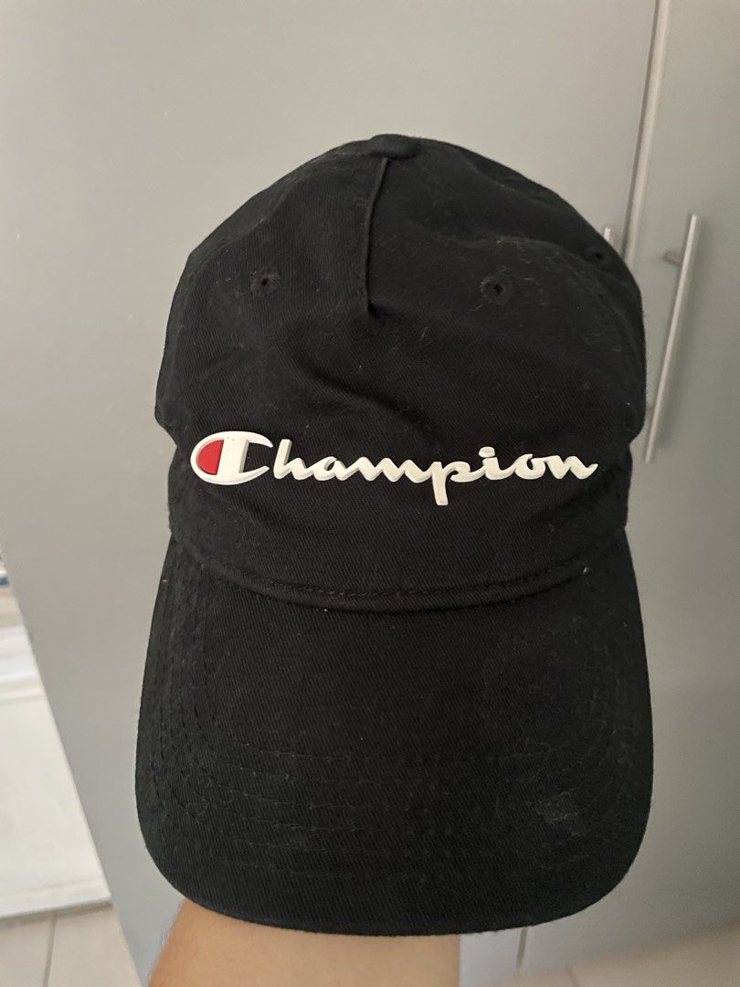 Champion Script Embroidery Adjustable Cap (Category: Caps & Hats) located in Bacoor. Submitted by clyteee (Listing ID 1470200496, Image 1). Description: - no issue - original.