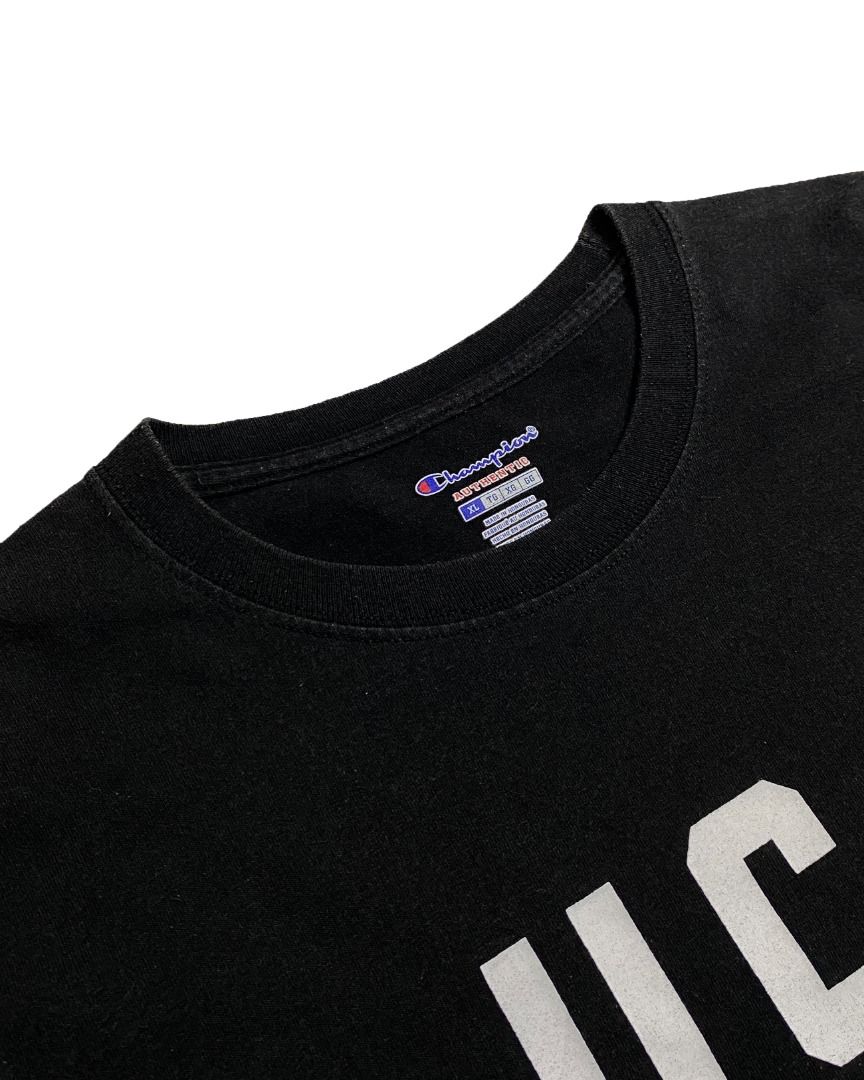 CHAMPION USA TEE (Category: Tshirts & Polo Shirts ) located in Davao. Submitted by premiumdept. (Listing ID 1470348918, Image 2). Description: CHAMPION USA TEE Size: XLarge Dimes: 23 x 29.5 Color rate: 9/10 Condition: Excellent Issue(s): None _ - Sf buyers expenses - Check details before buying - Color may vary due to lighting - Manage your expectations, issues may not be seen or indicated..
