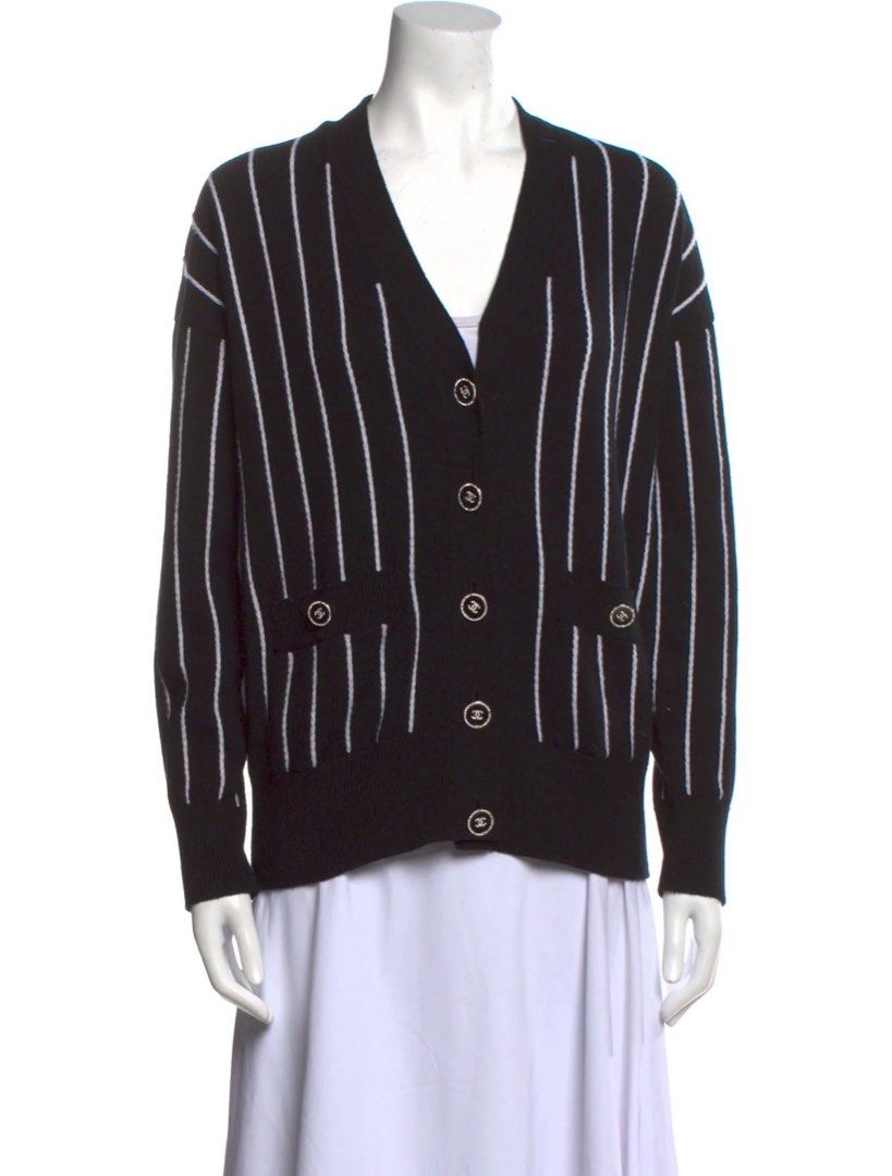 💫Chanel 2023 Striped Cardigan (Category: Others Tops) located in Manila. Submitted by yourdaily_obsessions (Listing ID 1470266753, Image 1). Description: Item: Chanel •Size: S-M •Measurements: 18.5x22.5 •Model: 2023 •So pretty!🖤 One missing button - Notes before making an offer❗️ •Photos are provided for self authentication. •Bogus/irresponsible buyer auto blocked •Check details first, to see minimal flaw/issue if any. •Payment First. No paymen