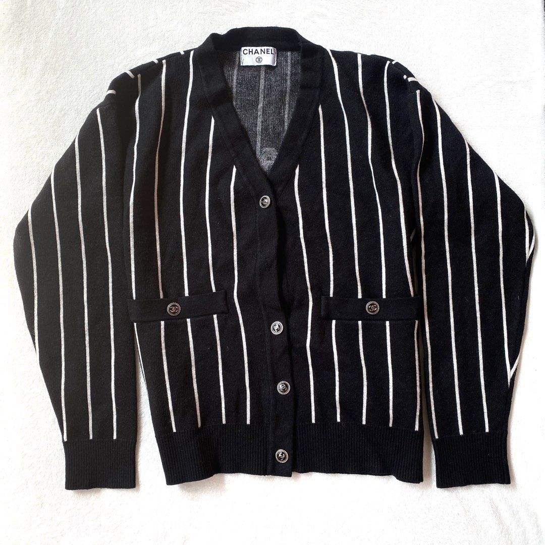 💫Chanel 2023 Striped Cardigan (Category: Others Tops) located in Manila. Submitted by yourdaily_obsessions (Listing ID 1470266753, Image 2). Description: Item: Chanel •Size: S-M •Measurements: 18.5x22.5 •Model: 2023 •So pretty!🖤 One missing button - Notes before making an offer❗️ •Photos are provided for self authentication. •Bogus/irresponsible buyer auto blocked •Check details first, to see minimal flaw/issue if any. •Payment First. No paymen