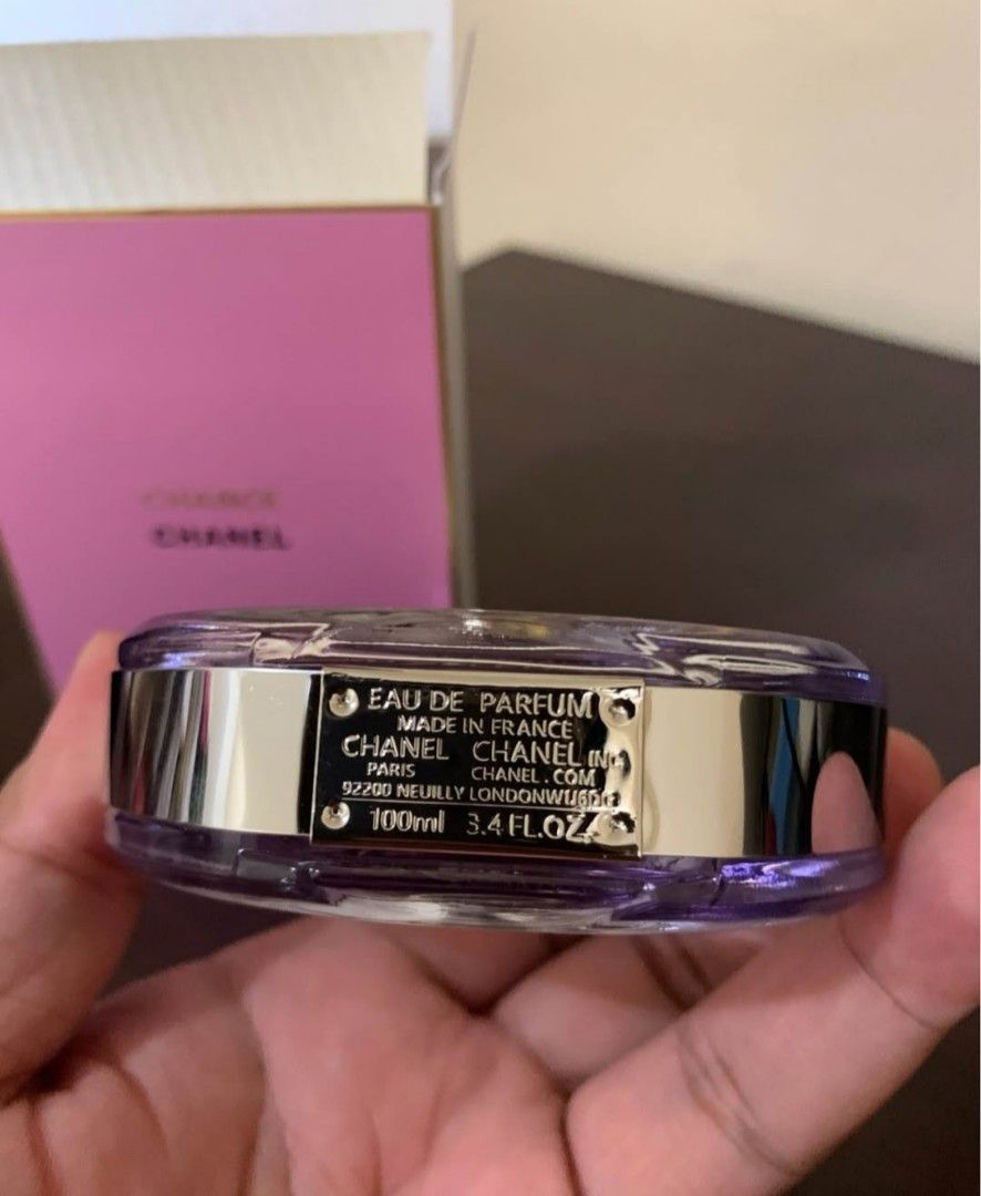 Chanel Chance (Category: Fragrance & Deodorants) located in Manila. Submitted by precy.gracr (Listing ID 1470312243, Image 3). Description: full presentation guaranteed authentic almost full.