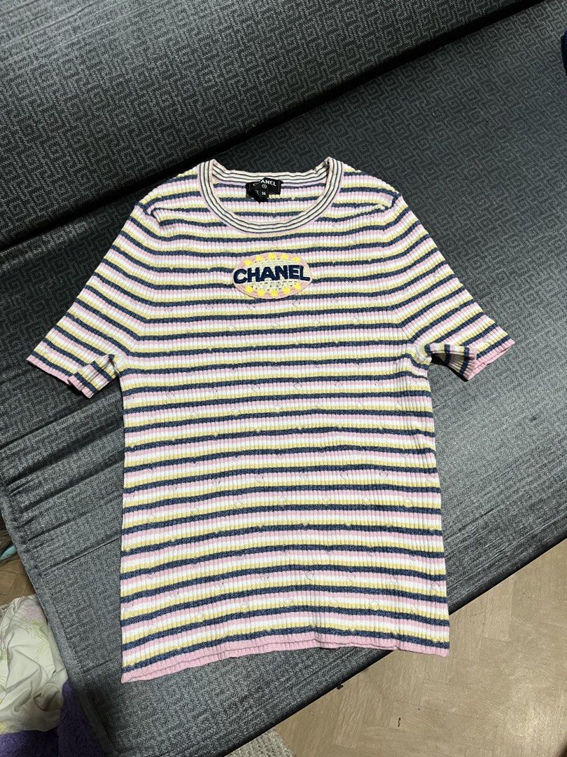 Chanel Knitted (Category: Blouses) located in Davao. Submitted by rel18 (Listing ID 1470300491, Image 1). Description: CHANEL Knitted Excellent Small - Med Fits .