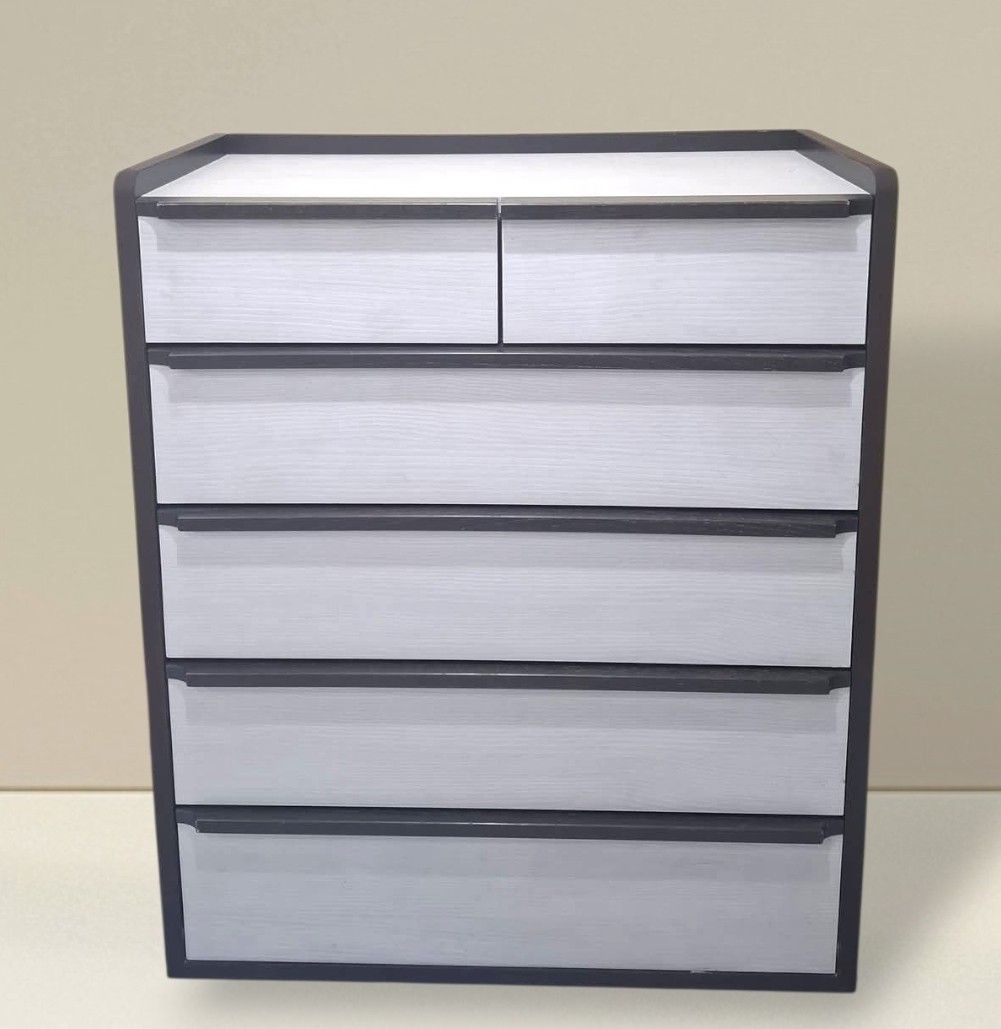 Chest Drawer Dresser (Category: Shelves, Cabinets & Racks) located in Quezon City. Submitted by dannikkishoppe2 (Listing ID 1470157160, Image 1). Description: Chest Drawer Dresser‼️₱8500‼️ Dimensions: L 35 W 18 H 42 inches Please manage your expectations as there might be minimal flaws. Color may vary due to lighting, it may appear darker or lighter in person. Check photos first before buying. Please refrain from purchasing if you are particular 