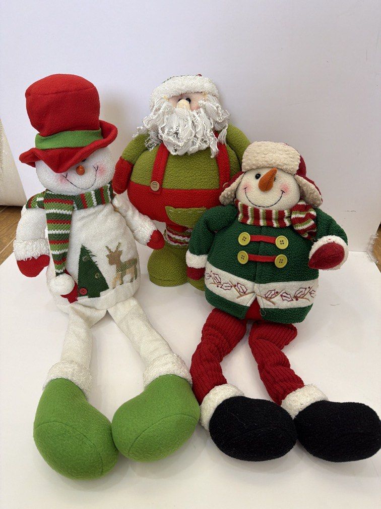Christmas Decor Plush TAKE ALL 325 (Category: Other Home Decor) located in Quezon City. Submitted by shoppingcartmnl (Listing ID 1470200961, Image 1). Description: TAKE ALL 295 only!! Please see photos for condition. .