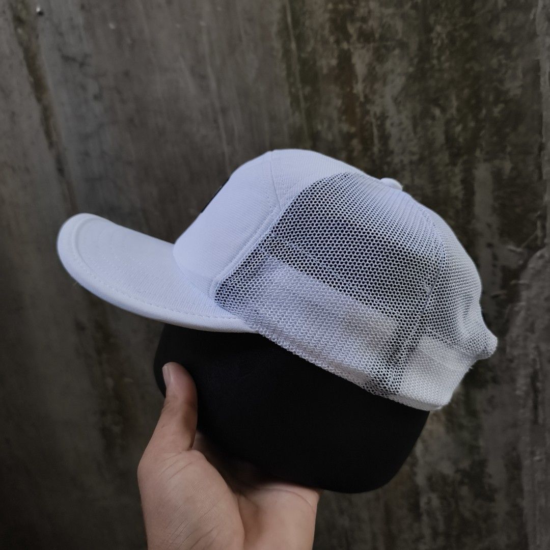 CIELE TRUCKER SOFT BRIM WHITE (Category: Caps & Hats) located in Daraga. Submitted by safe_juswaha (Listing ID 1470234169, Image 2). Description: 850 only + sf ship via j&t Loc Albay 📌.