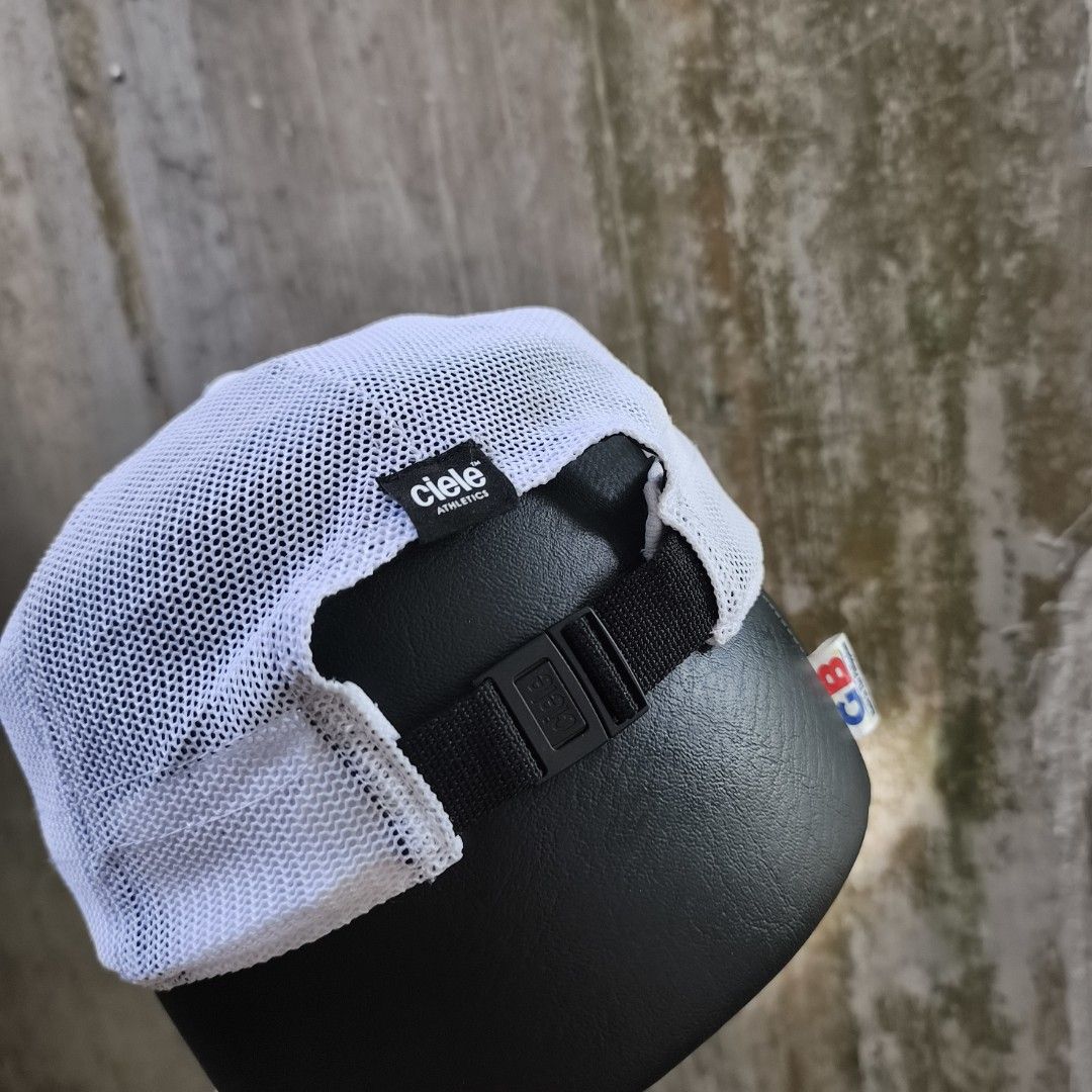 CIELE TRUCKER SOFT BRIM WHITE (Category: Caps & Hats) located in Daraga. Submitted by safe_juswaha (Listing ID 1470234169, Image 3). Description: 850 only + sf ship via j&t Loc Albay 📌.
